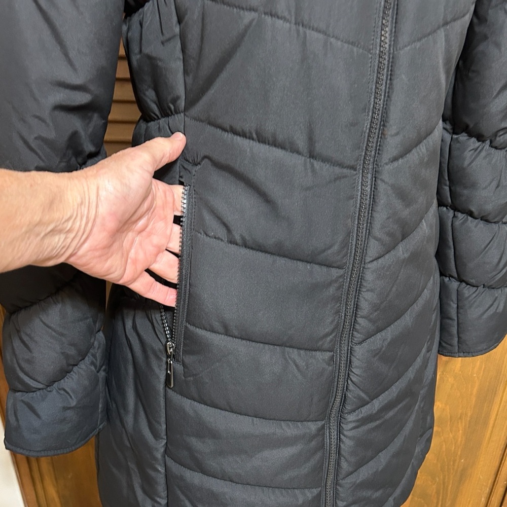 Maralyn & Me Black Faux Fur Hooded Puffer Coat Jacket Size S - Picture 5 of 11